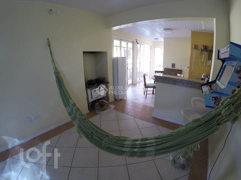 Image 9 - 248786